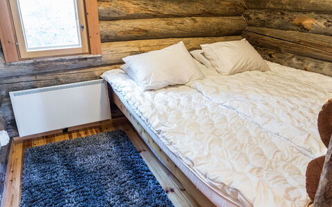 Putilanranta: Hout, Verdieping, Linens, Slaapkamer, Flooring, Bedding, Bed, Beits, Laken, Hardwood