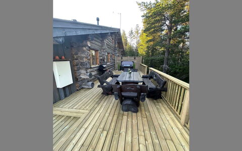 Mäentähti B: Hout, Siding, Verblijf, Huis, Huis, Plank, Garden Gebouwen, Blokhut, Hardwood, Veranda