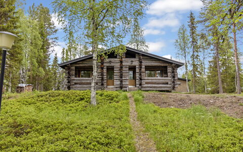 Kuontijärvi a: Boom, Hout, Landschap, Verblijf, Plantengemeenschap, Land Lot, Dak, Groundcover, Woud