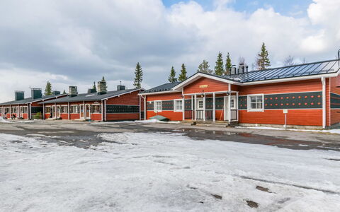 Rukansyli 1: Hout, Siding, Verblijf, Huis, Huis, Plank, Garden Gebouwen, Blokhut, Hardwood, Veranda