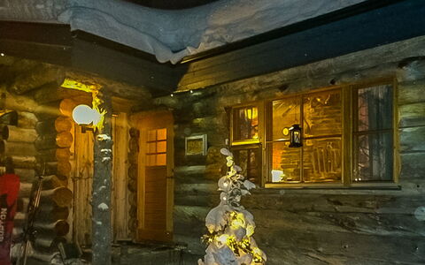Lapinkoto: Hout, Siding, Verblijf, Huis, Huis, Plank, Garden Gebouwen, Blokhut, Hardwood, Veranda