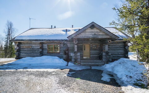 Iso-Karhu: Hout, Siding, Verblijf, Huis, Huis, Plank, Garden Gebouwen, Blokhut, Hardwood, Veranda