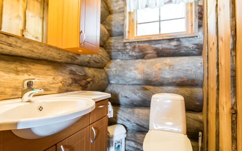 Iso-Karhu: Hout, Siding, Verblijf, Huis, Huis, Plank, Garden Gebouwen, Blokhut, Hardwood, Veranda