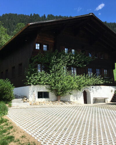 Aerneli, Chalet