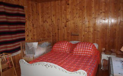 Raanumaja Iii: Hout, Siding, Verblijf, Huis, Huis, Plank, Garden Gebouwen, Blokhut, Hardwood, Veranda
