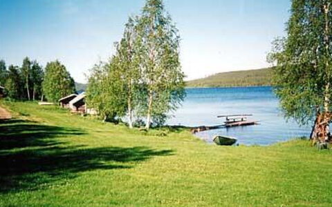 Raanumaja Iii: Hout, Siding, Verblijf, Huis, Huis, Plank, Garden Gebouwen, Blokhut, Hardwood, Veranda