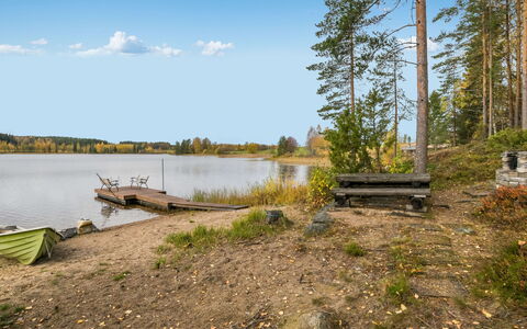 Mäntykumpu: Verblijf, Huis, Huis, Garden Gebouwen, Siding, Blokhut, Boerderij, Landgoed, Schuur, Werf