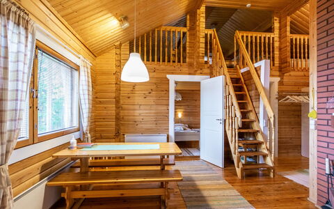 Mäntykumpu: Verblijf, Huis, Huis, Garden Gebouwen, Siding, Blokhut, Boerderij, Landgoed, Schuur, Werf