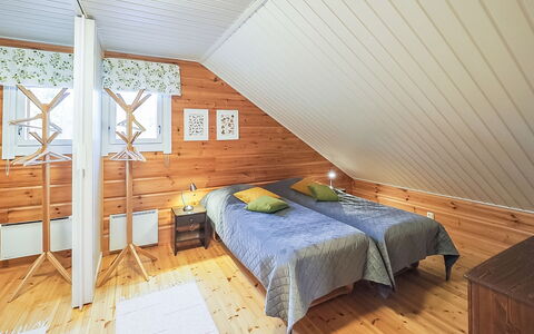 Kiela 1: Hout, Verblijf, Blokhut, Woud, Schuur, Garden Gebouwen, Lariks, Bos, Beits