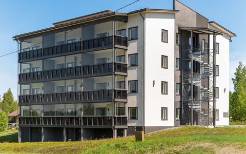 Tahko Spa Red - Vuori Apartment: Hout, Verblijf, Blokhut, Woud, Schuur, Garden Gebouwen, Lariks, Bos, Beits