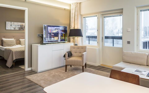 Tahko Spa Red - Vuori Apartment: Hout, Verblijf, Blokhut, Woud, Schuur, Garden Gebouwen, Lariks, Bos, Beits
