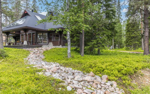 Villa Lumo (Ent. Ylläskyrö): Boom, Struik, Land Lot, Verblijf, Plantengemeenschap, Huis, Groundcover, Bos, Woud