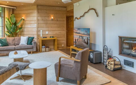 Villa Lumo (Ent. Ylläskyrö): Meubilair, Interieur Ontwerp, Flooring, Verdieping, Bankstel, Hout, Plafond, Woonkamer, Houten Vloer, Kamer