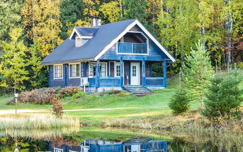 Iltarusko: Verblijf, Huis, Huis, Garden Gebouwen, Siding, Blokhut, Boerderij, Landgoed, Schuur, Werf