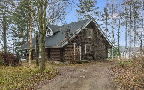 Kärkimökki: Boom, Bank, Huis, Verblijf, Meer, Vijver, Woud, Blokhut