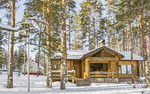 Villa Kukkapää: Hout, Verblijf, Blokhut, Woud, Schuur, Garden Gebouwen, Lariks, Bos, Beits