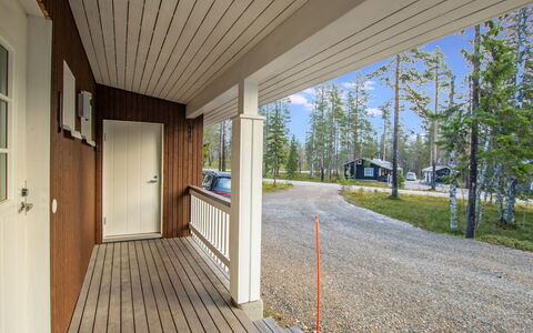 Kuura: Hout, Siding, Verblijf, Huis, Huis, Plank, Garden Gebouwen, Blokhut, Hardwood, Veranda