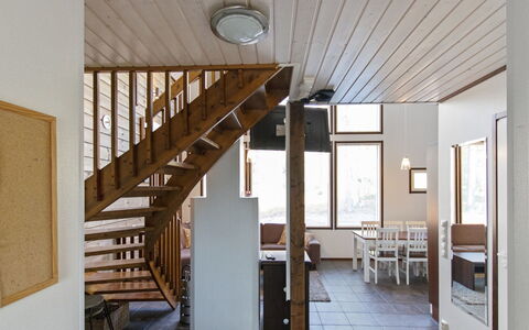 Halla: Verblijf, Huis, Huis, Garden Gebouwen, Siding, Blokhut, Boerderij, Landgoed, Schuur, Werf