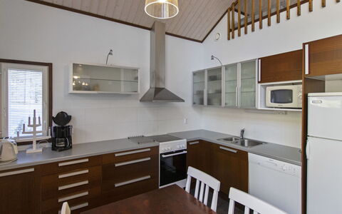 Halla: Verblijf, Huis, Huis, Garden Gebouwen, Siding, Blokhut, Boerderij, Landgoed, Schuur, Werf