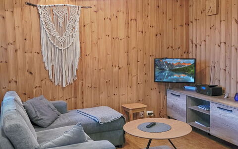 Ylläskarpalo 3 Päätyhuoneisto: Hout, Siding, Dak, Verblijf, Huis, Huis, Deur, Veranda, Garden Gebouwen, Boerderij