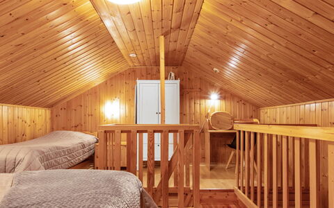 Ylläskarpalo 3 Päätyhuoneisto: Hout, Siding, Dak, Verblijf, Huis, Huis, Deur, Veranda, Garden Gebouwen, Boerderij