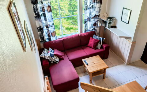 Yllästar 1 As 211: Meubilair, Flooring, Verdieping, Interieur Ontwerp, Bankstel, Hout, Woonkamer, Kamer, Verlichting, Appartement