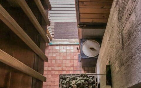 Villa Petra: Hout, Verblijf, Blokhut, Woud, Schuur, Garden Gebouwen, Lariks, Bos, Beits