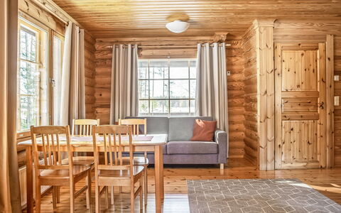Marttalanmäki: Hout, Flooring, Interieur Ontwerp, Verdieping, Plafond, Houten Vloer, Hardwood, Beits, Kamer, Plank
