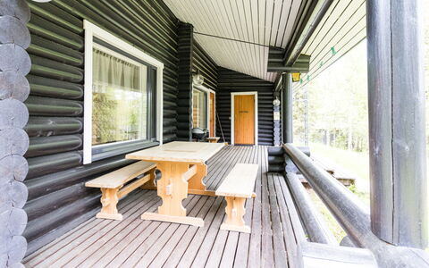 Imponlampi: Hout, Siding, Veranda, Verblijf, Hardwood, Plank, Houten Vloer, Dek, Schaduw, Blokhut
