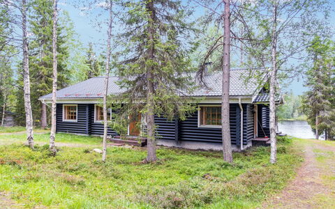 Imponlampi: Hout, Siding, Verblijf, Huis, Huis, Plank, Garden Gebouwen, Blokhut, Hardwood, Veranda