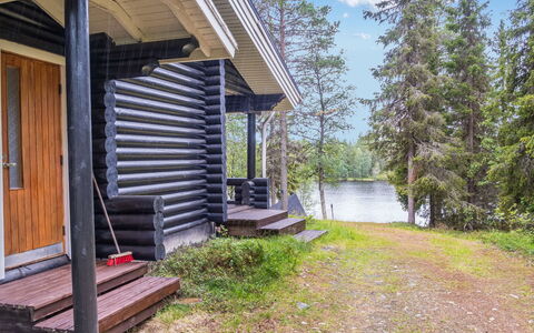Imponlampi: Hout, Siding, Verblijf, Huis, Huis, Plank, Garden Gebouwen, Blokhut, Hardwood, Veranda