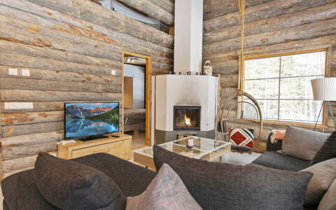 Peikkola: Hout, Siding, Verblijf, Huis, Huis, Plank, Garden Gebouwen, Blokhut, Hardwood, Veranda