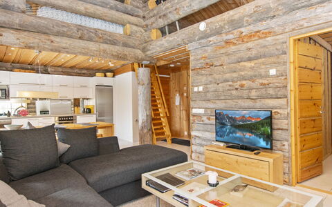 Peikkola: Hout, Siding, Verblijf, Huis, Huis, Plank, Garden Gebouwen, Blokhut, Hardwood, Veranda