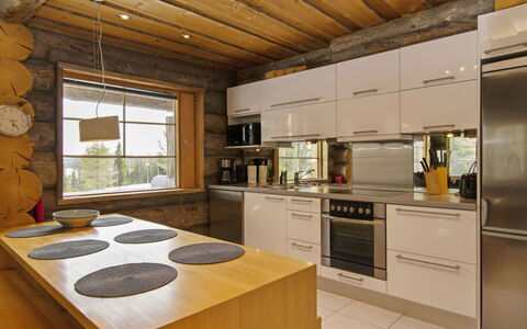 Peikkola: Hout, Siding, Verblijf, Huis, Huis, Plank, Garden Gebouwen, Blokhut, Hardwood, Veranda
