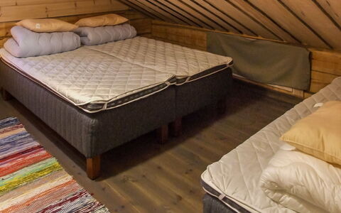 Seppola: Hout, Siding, Verblijf, Huis, Huis, Plank, Garden Gebouwen, Blokhut, Hardwood, Veranda