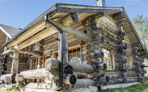 Kelovalta 7B: Hout, Siding, Verblijf, Huis, Huis, Plank, Garden Gebouwen, Blokhut, Hardwood, Veranda