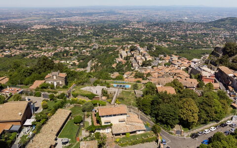 Rocca di Papa 102: Woongebied, Huis, Buurt, Dak, Zomer, Vogelperspectief, Landelijk Gebied, Landschap,  Dorf\, Huis