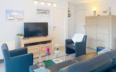 Zandloper Iii with Terrace 720.3: Meubilair, Interieur Ontwerp, Bankstel, Kamer, Flooring, Plafond, Woonkamer, Verdieping, Tafel, Televisie