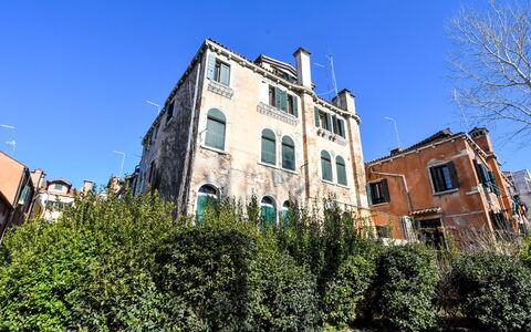 Venice 800