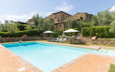 Castellina in Chianti 890