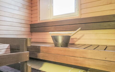 Kerkkälä: Hout, Verblijf, Blokhut, Woud, Schuur, Garden Gebouwen, Lariks, Bos, Beits