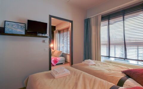 Tahko Spa Junior Suite Orange B6: Appartement, Condominium, Zwembad, Dok, Jachthaven, Toevlucht, Hotel, Badplaats, Gang