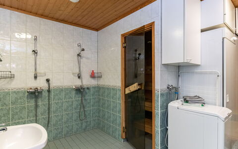Reppu: Meubilair, Stoel, Buitenmeubels, Tafel, Hout, Buitentafel, Keuken En Eettafel, Schaduw, Tuin, Paraplu