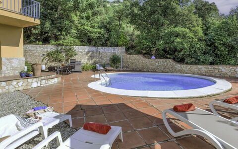 La Teulada: Zwembad, Toevlucht, Buitenmeubels, Eco Hotel, Hotel, Patio, Hacienda, Flagstone, Villa, Stoel