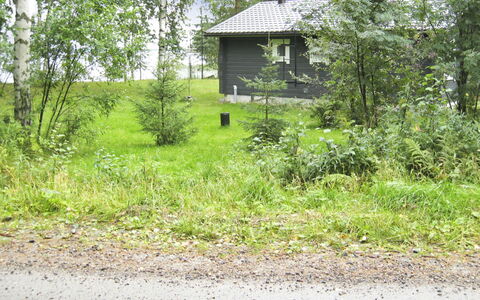 Maunonlahti: Meubilair, Stoel, Buitenmeubels, Tafel, Hout, Buitentafel, Keuken En Eettafel, Schaduw, Tuin, Paraplu