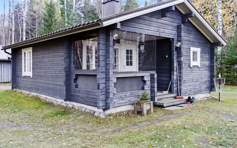 Maunonlahti: Meubilair, Stoel, Buitenmeubels, Tafel, Hout, Buitentafel, Keuken En Eettafel, Schaduw, Tuin, Paraplu