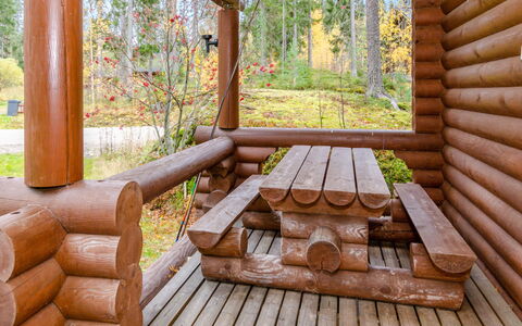 Purnuranta a: Meubilair, Stoel, Buitenmeubels, Tafel, Hout, Buitentafel, Keuken En Eettafel, Schaduw, Tuin, Paraplu