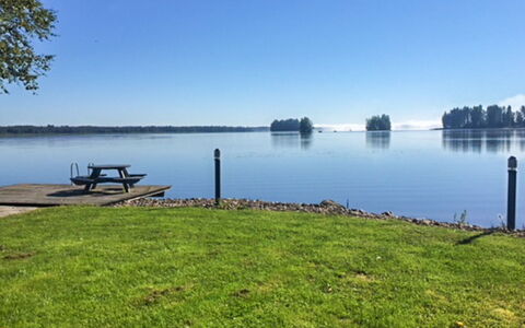 Villa Kaivopuisto: Blauw, Water, Zwemwater, Watervoorraden, Natuur, Natuurlijk Landschap, Horizon, Waterweg, Bank, Landschap