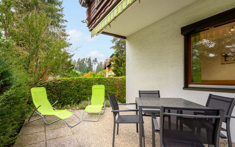 Klopeiner See 50: Eigendom, Gebouw, Onroerend Goed, Kamer, Huis, Interieur Ontwerp, Tafel, Meubilair, Patio, Huis
