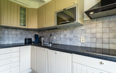 Accommodatie:&nbsp;Alice Blue with Airco & Shared Pool 220.11